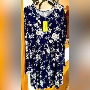 NWT Navy and white dress, size XL